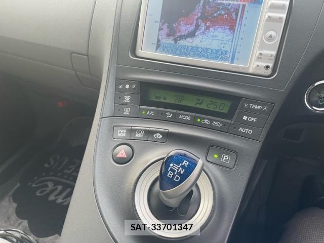 Toyota PRIUS 2010-08 8661071-18