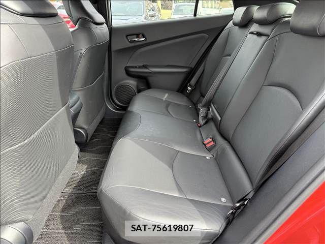 Toyota PRIUS 2016-08 8661039-9