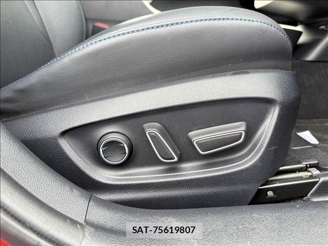 Toyota PRIUS 2016-08 8661039-16
