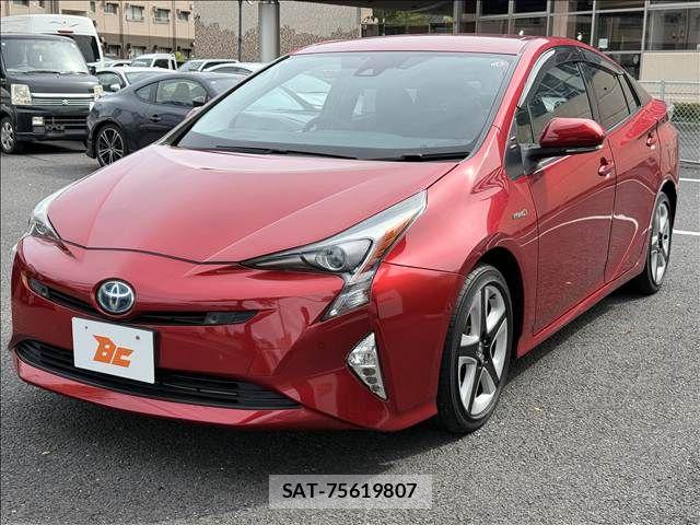 Toyota PRIUS 2016-08 8661039-21
