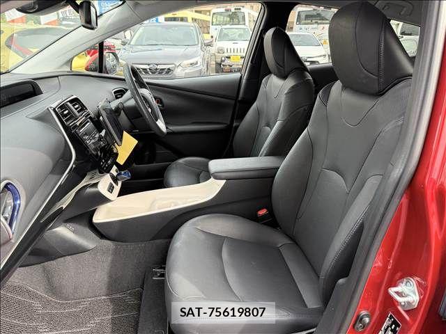 Toyota PRIUS 2016-08 8661039-24