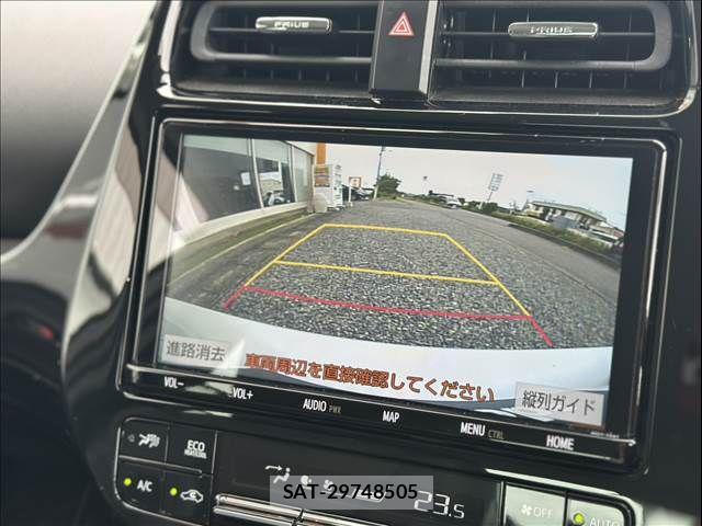 Toyota PRIUS 2020-08 8666742-11