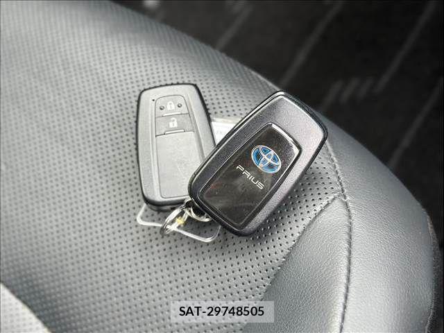 Toyota PRIUS 2020-08 8666742-14