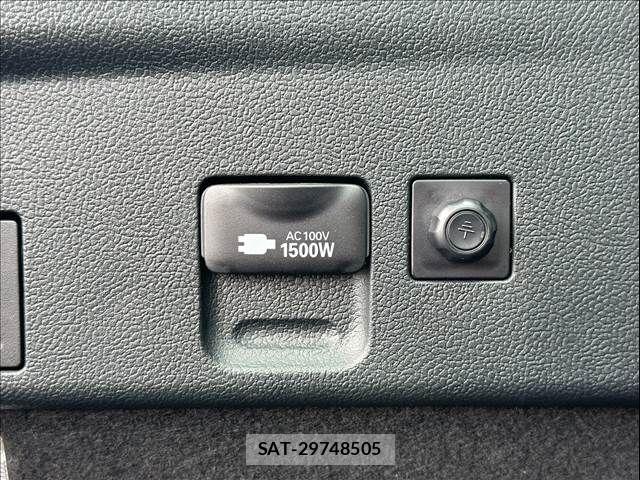 Toyota PRIUS 2020-08 8666742-15