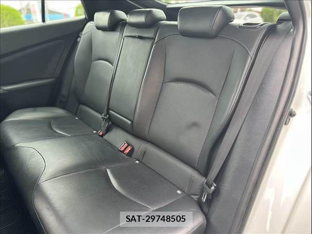 Toyota PRIUS 2020-08 8666742-17