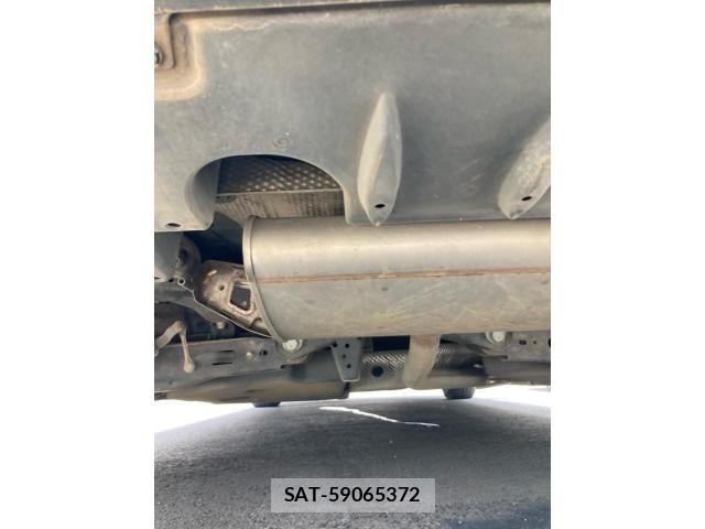 Toyota PRIUS 2015-12 8661063-16