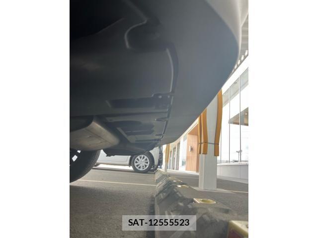 Toyota PRIUS 2018-03 8661041-9