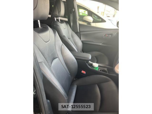 Toyota PRIUS 2018-03 8661041-10