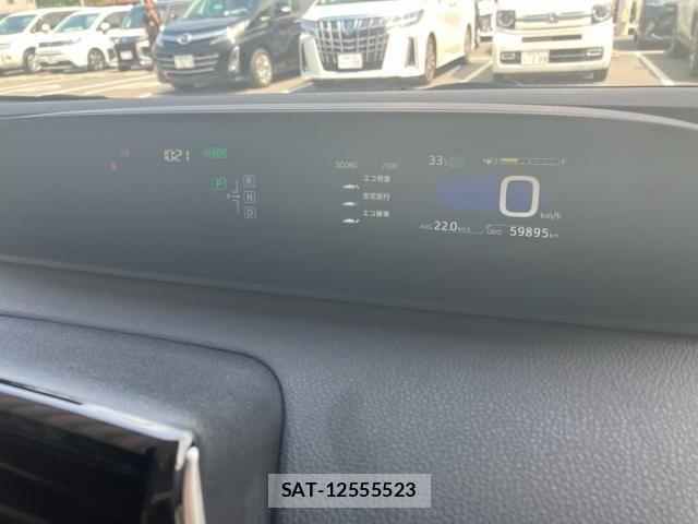 Toyota PRIUS 2018-03 8661041-21