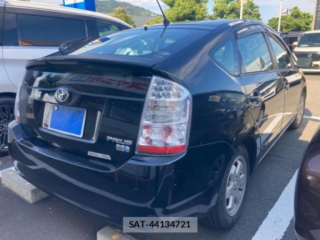 Toyota PRIUS 2009-09 8661070-3