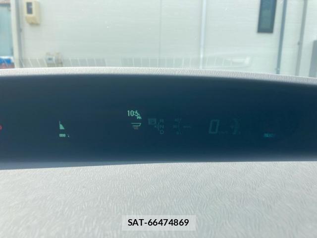 Toyota PRIUS 2010-03 8661086-17