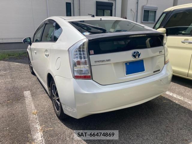 Toyota PRIUS 2010-03 8661086-4