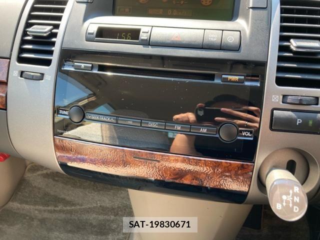 Toyota PRIUS 2004-11 8666755-15