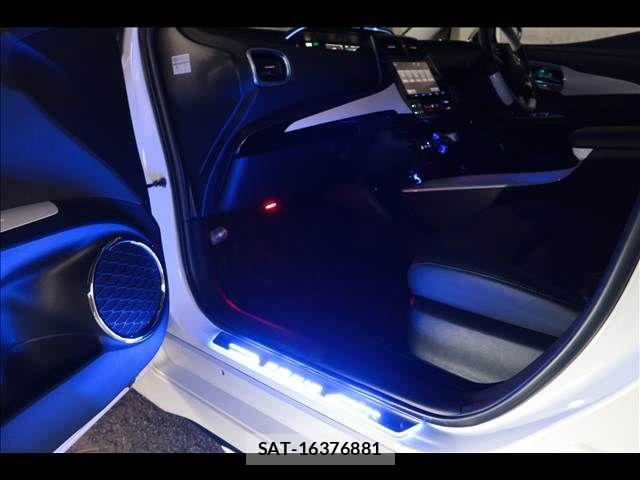 Toyota PRIUS 2016-01 8661021-15