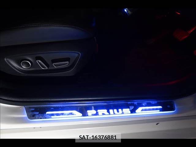 Toyota PRIUS 2016-01 8661021-16