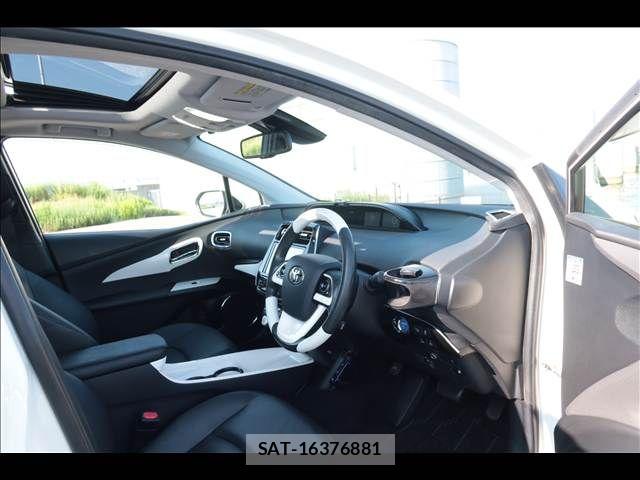 Toyota PRIUS 2016-01 8661021-20