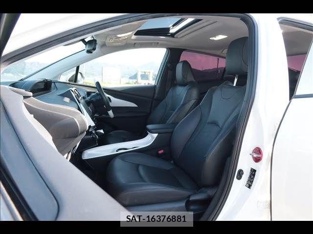Toyota PRIUS 2016-01 8661021-26
