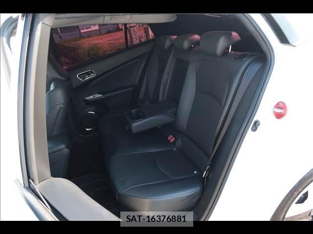 Toyota PRIUS 2016-01 8661021-27
