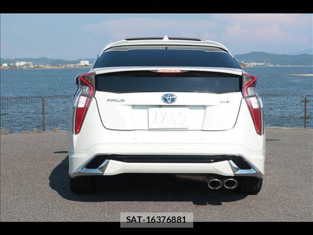 Toyota PRIUS 2016-01 8661021-4