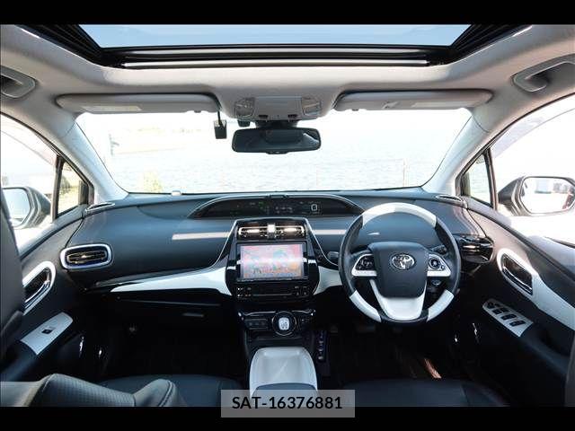 Toyota PRIUS 2016-01 8661021-8