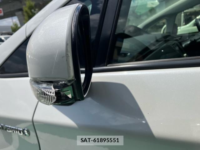 Toyota PRIUS 2012-04 8661080-28