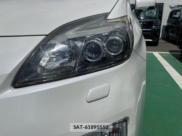 Toyota PRIUS 2012-04 8661080-2