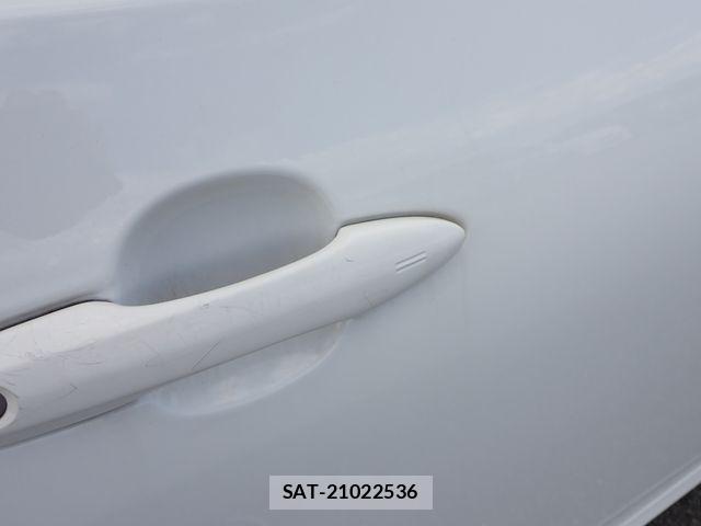 Toyota PRIUS 2021-07 8666748-10
