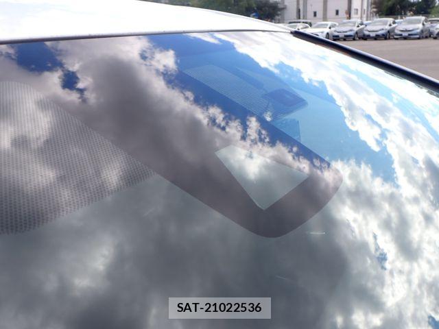 Toyota PRIUS 2021-07 8666748-12