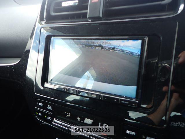 Toyota PRIUS 2021-07 8666748-17