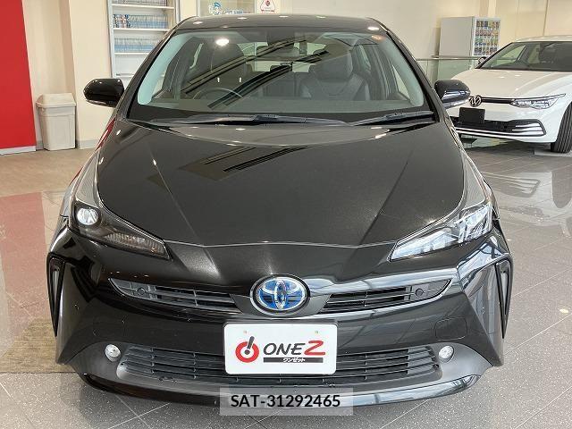 Toyota PRIUS 2022-10 8661009-12