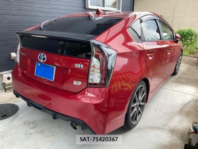 Toyota PRIUS 2014-01 8661069-3