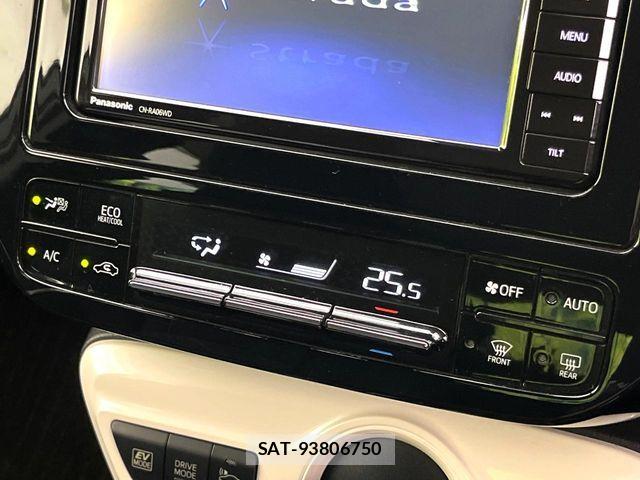 Toyota PRIUS 2017-12 8686319-6