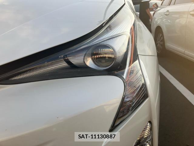 Toyota PRIUS 2018-01 8686334-5