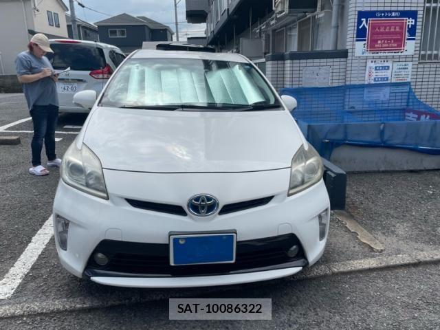 Toyota PRIUS 2012-09 8686346-1