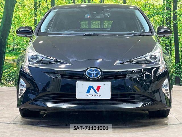 Toyota PRIUS 2016-08 8686310-15
