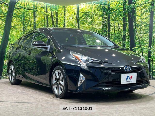 Toyota PRIUS 2016-08 8686310-17