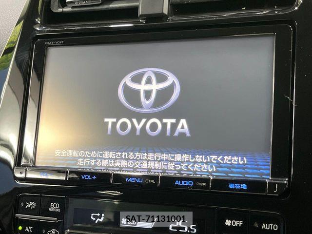 Toyota PRIUS 2016-08 8686310-2