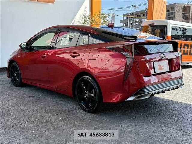 Toyota PRIUS 2016-01 8686315-12