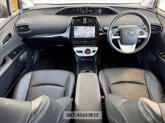 Toyota PRIUS 2016-01 8686315-1
