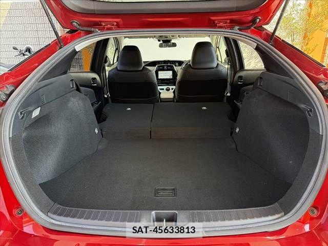 Toyota PRIUS 2016-01 8686315-20
