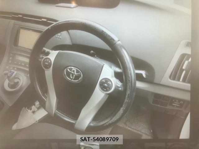 Toyota PRIUS 2009-11 8686361-9