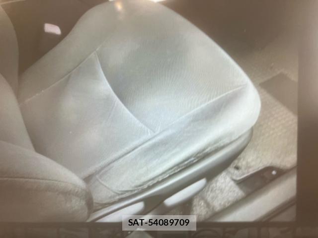 Toyota PRIUS 2009-11 8686361-11