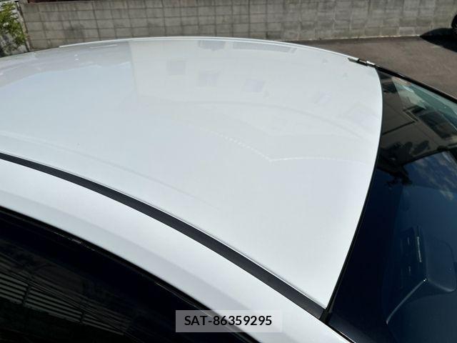 Toyota PRIUS 2017-04 8686316-10