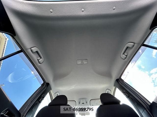 Toyota PRIUS 2017-04 8686316-20