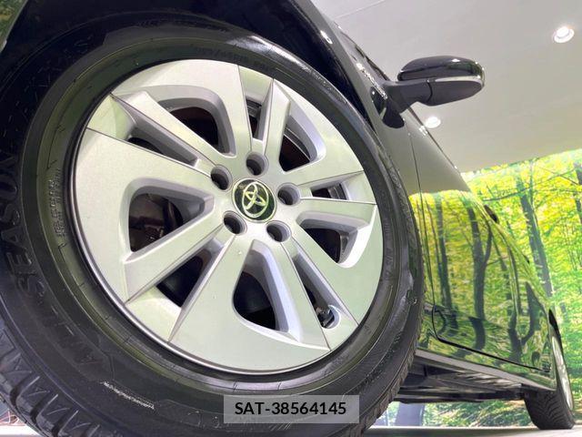 Toyota PRIUS 2016-04 8686309-12