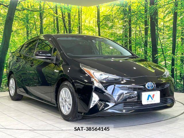 Toyota PRIUS 2016-04 8686309-15