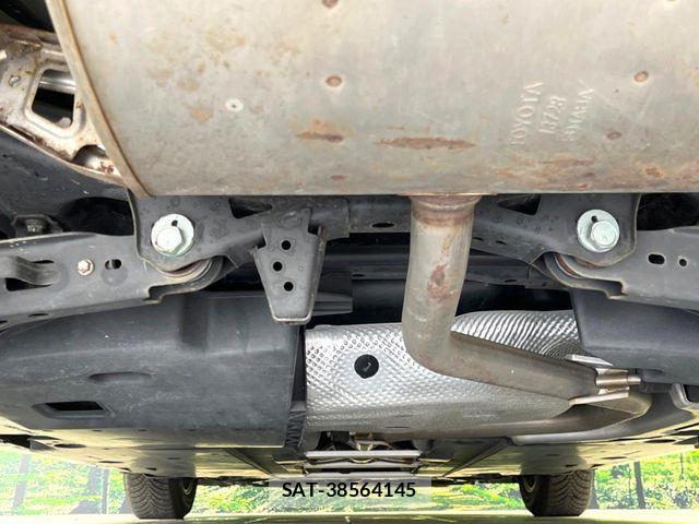 Toyota PRIUS 2016-04 8686309-18