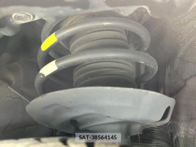 Toyota PRIUS 2016-04 8686309-19