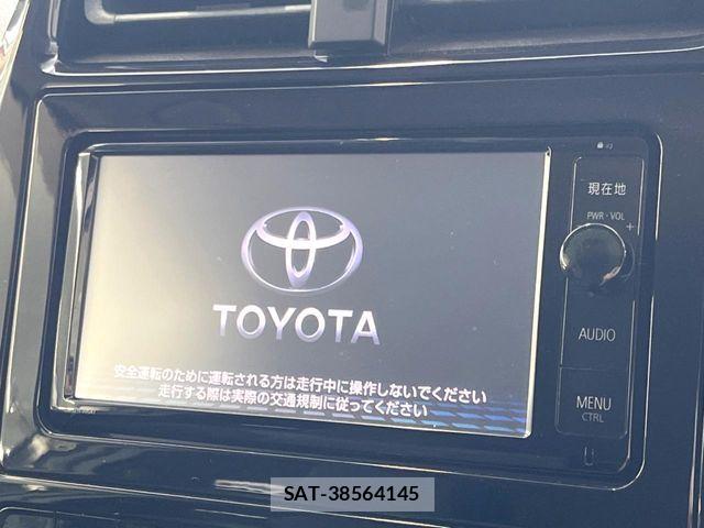 Toyota PRIUS 2016-04 8686309-2