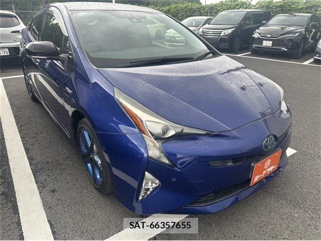 Toyota PRIUS 2018-05 8686307-0